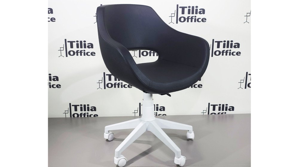 Monaco Çalışma Kesim Çocuk Koltuğu Beyaz Ayak Siyah